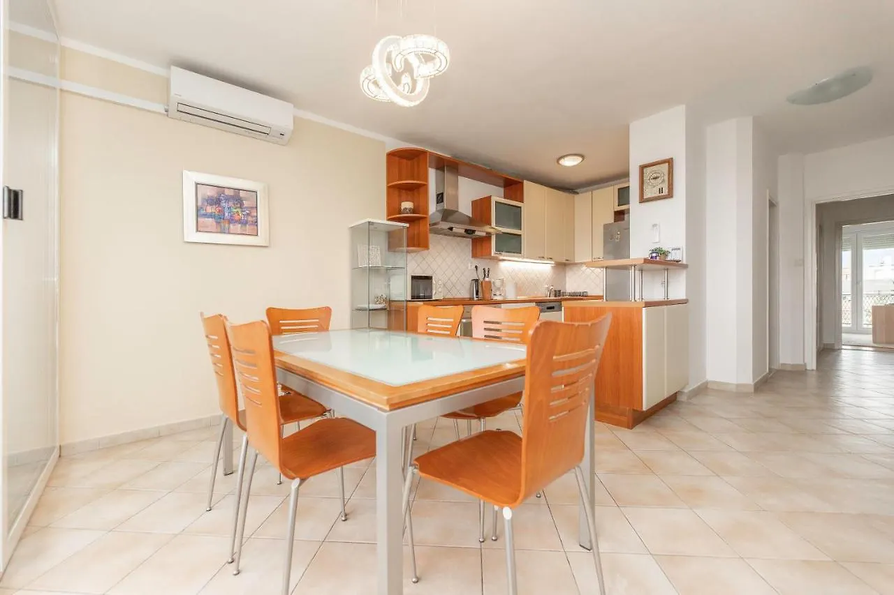Apartment Darko Spalato 0*,  Croazia